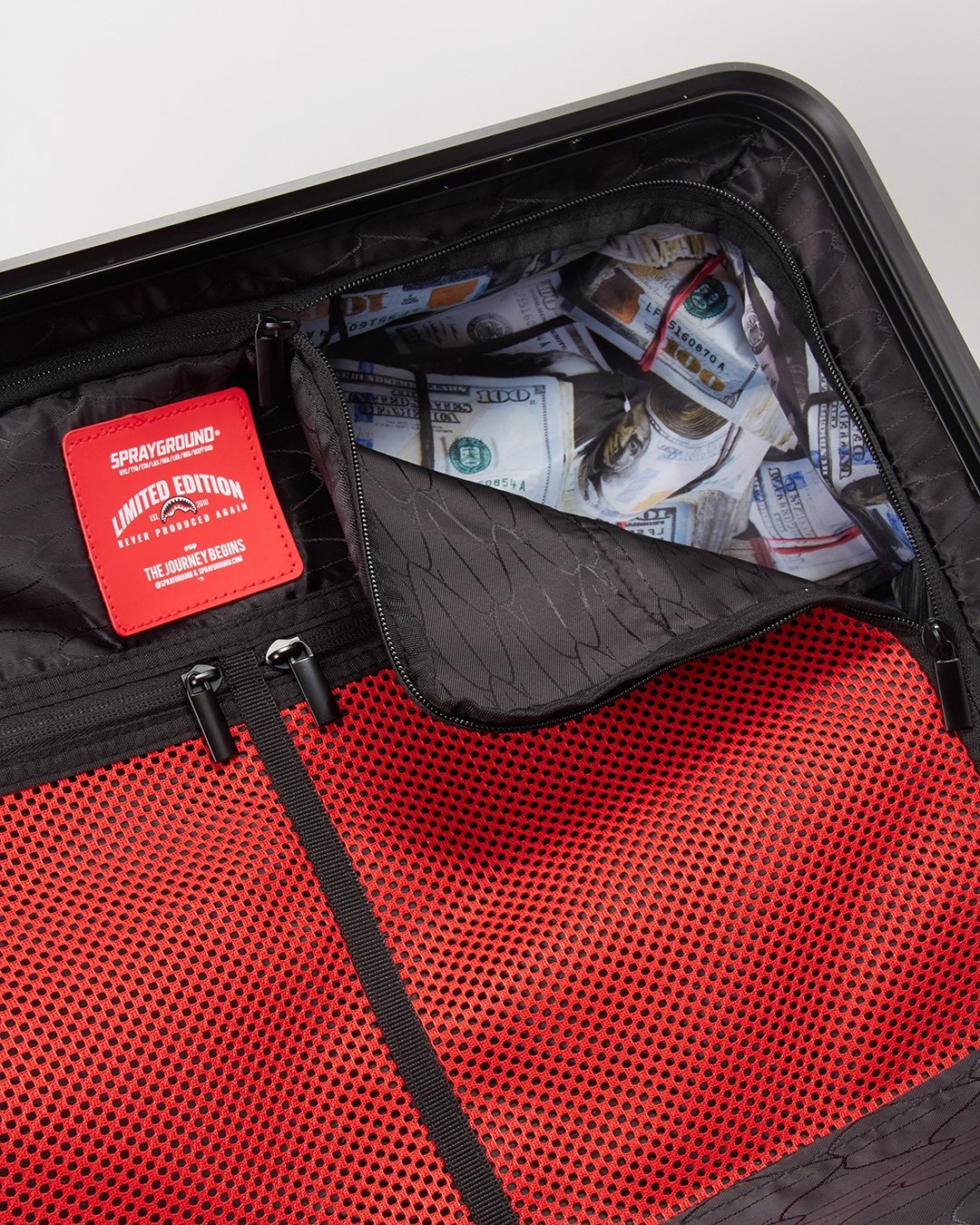 SHARKITECTURE MOLDED 2 PC LUGGAGE SET - Image 8