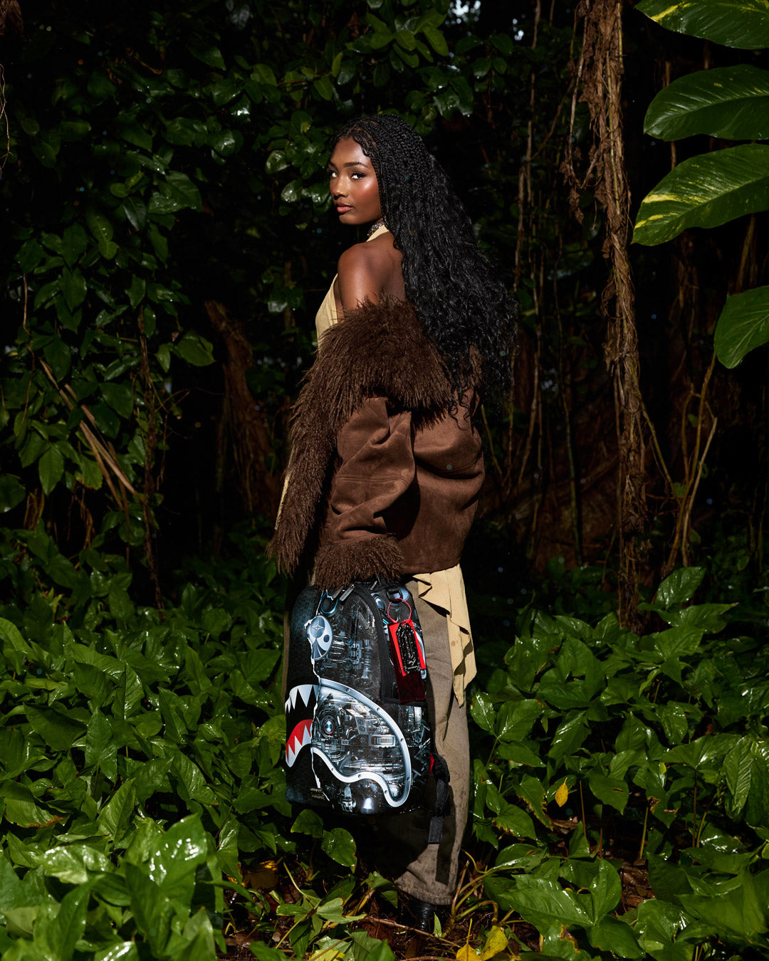 FOUNDATION LADY DEMERZEL ROBOTIC SHARK BACKPACK - Image 4