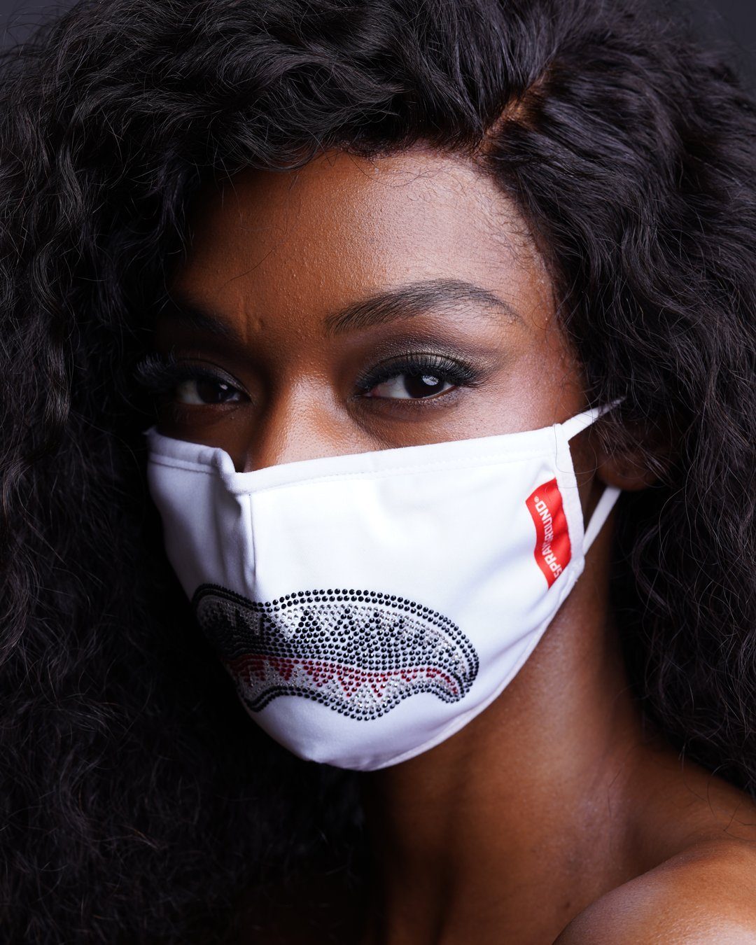 TRINITY DIAMOND SHARK (WHT) POLYESTER FACE MASK - Image 2
