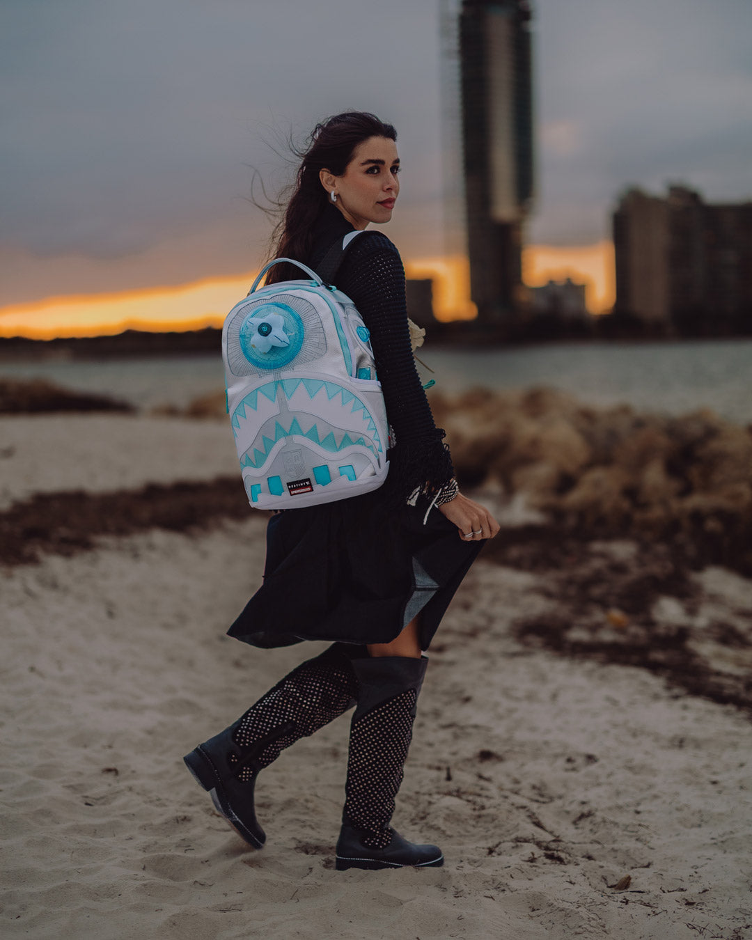 DESTINY GHOST BUDDY BACKPACK - Image 4